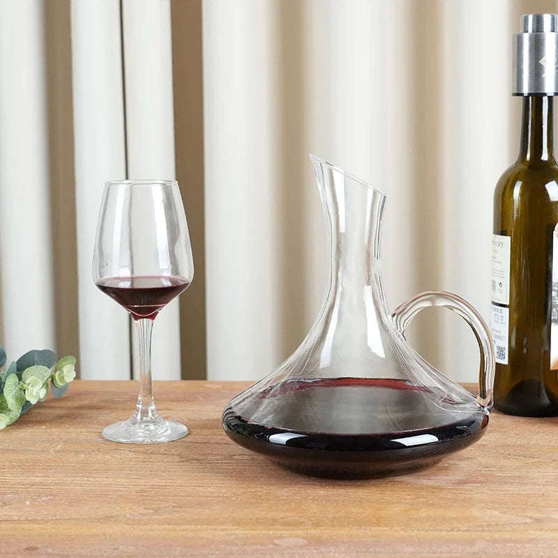 Decanter de vinho com alça em vidro